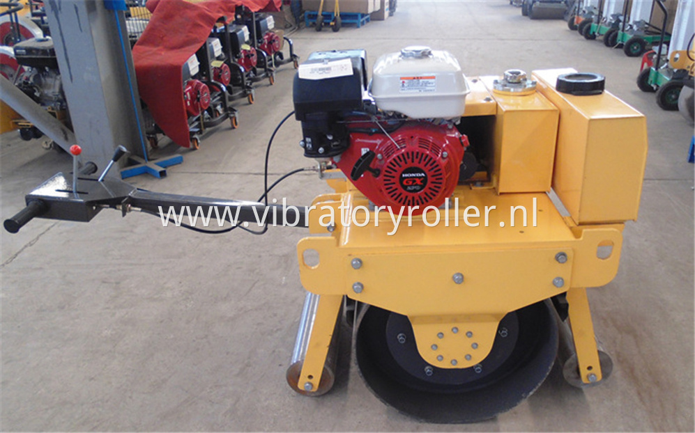 FYL-700 Manual Road Roller